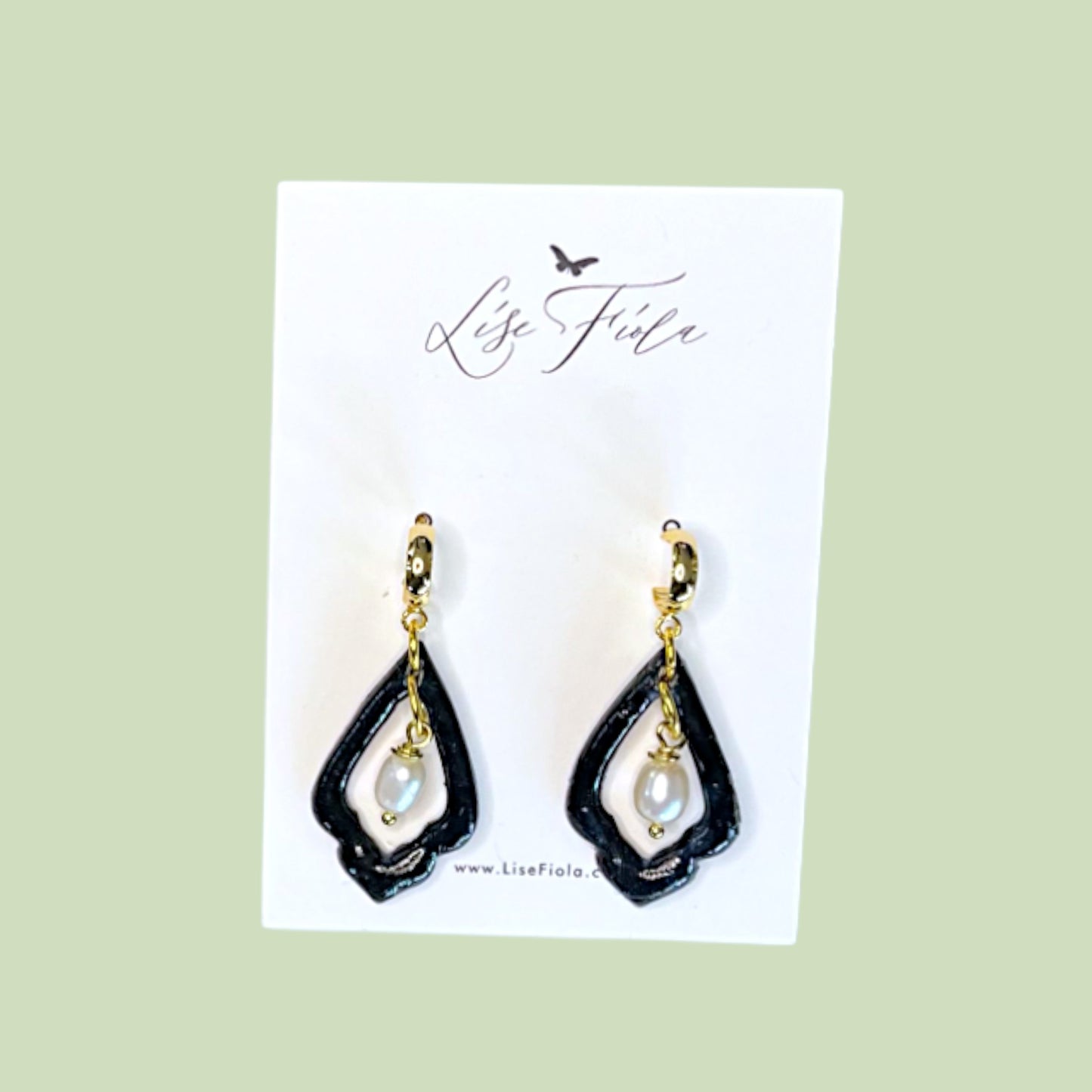 Boucles d'oreilles - Perle encadrée