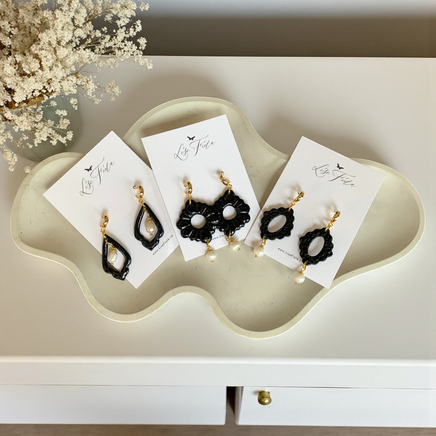 Boucles d'oreilles - Perle encadrée