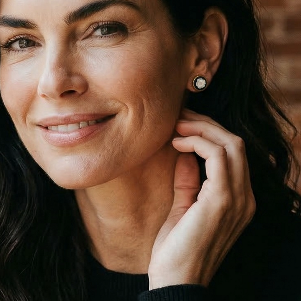 Boucles d'oreilles - Rose blanche à tige