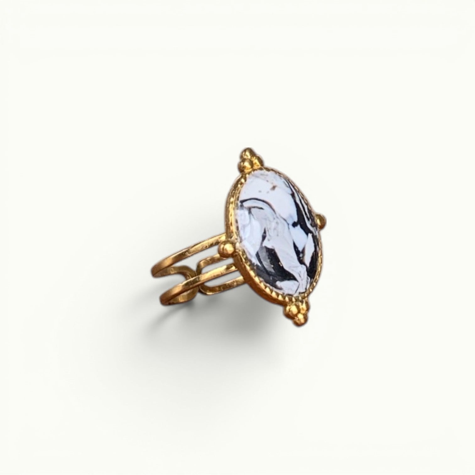 Ring - Ornate Dark Marble