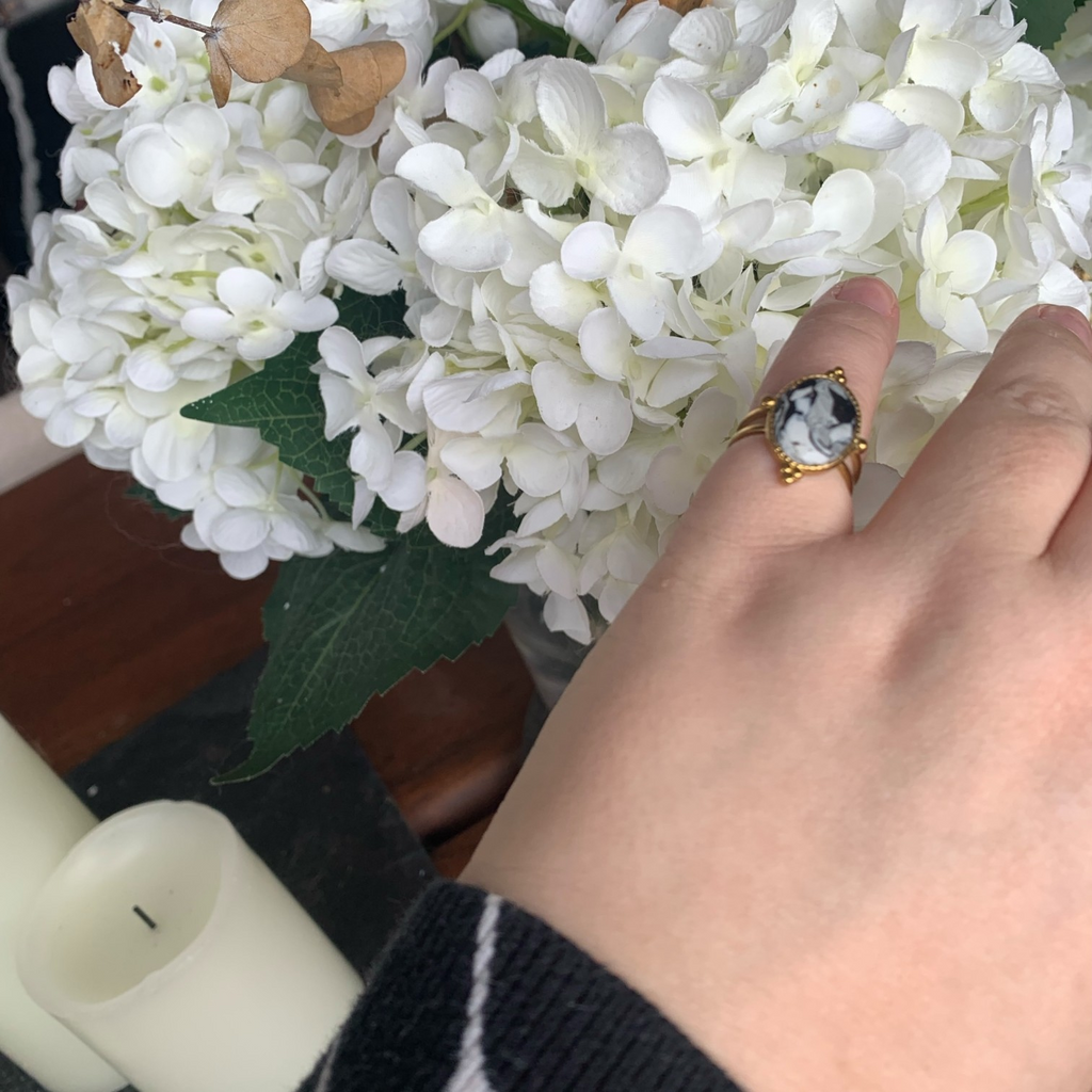 Ring - Ornate Dark Marble
