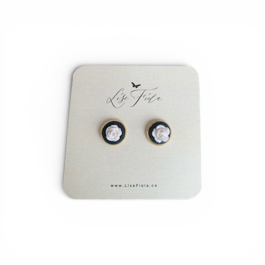 Boucles d'oreilles - Rose blanche à tige