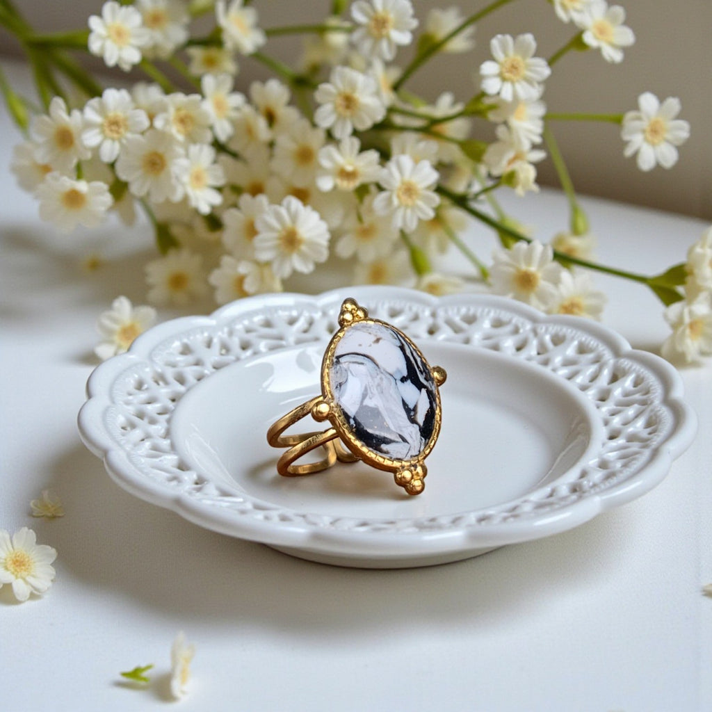 Ring - Ornate Dark Marble