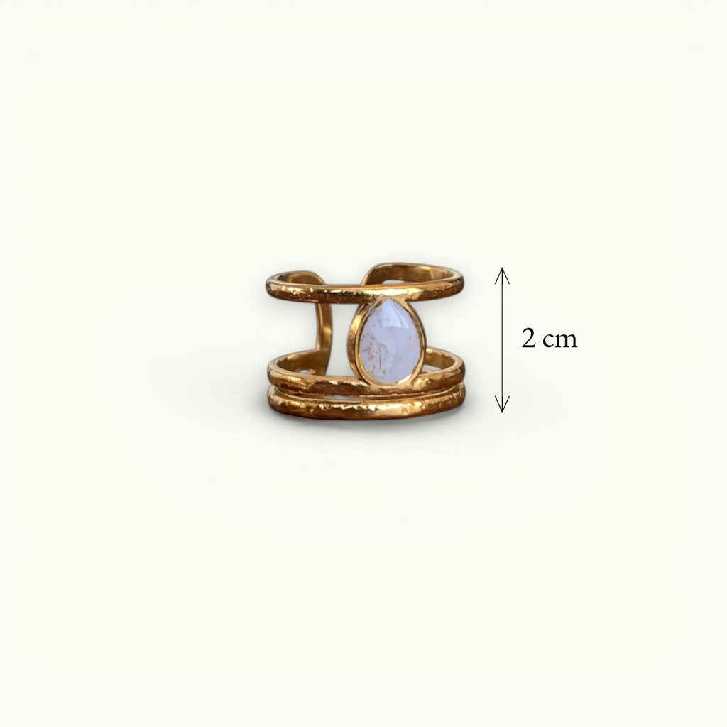 Lise Fiola Creations triple band ring with a teardrop marbled polymer clay stone and 18k gold plated finish.