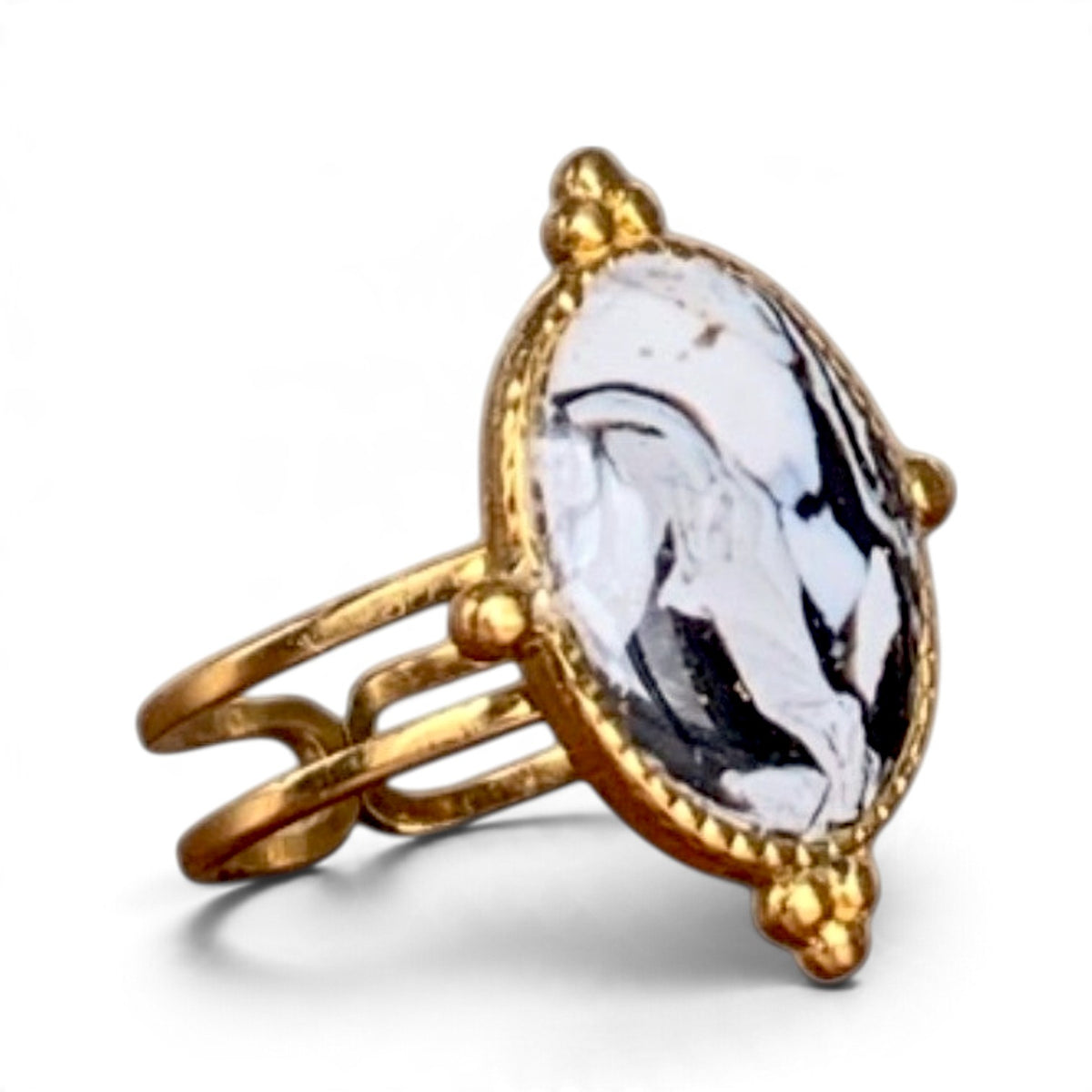 Ring - Ornate (dark)