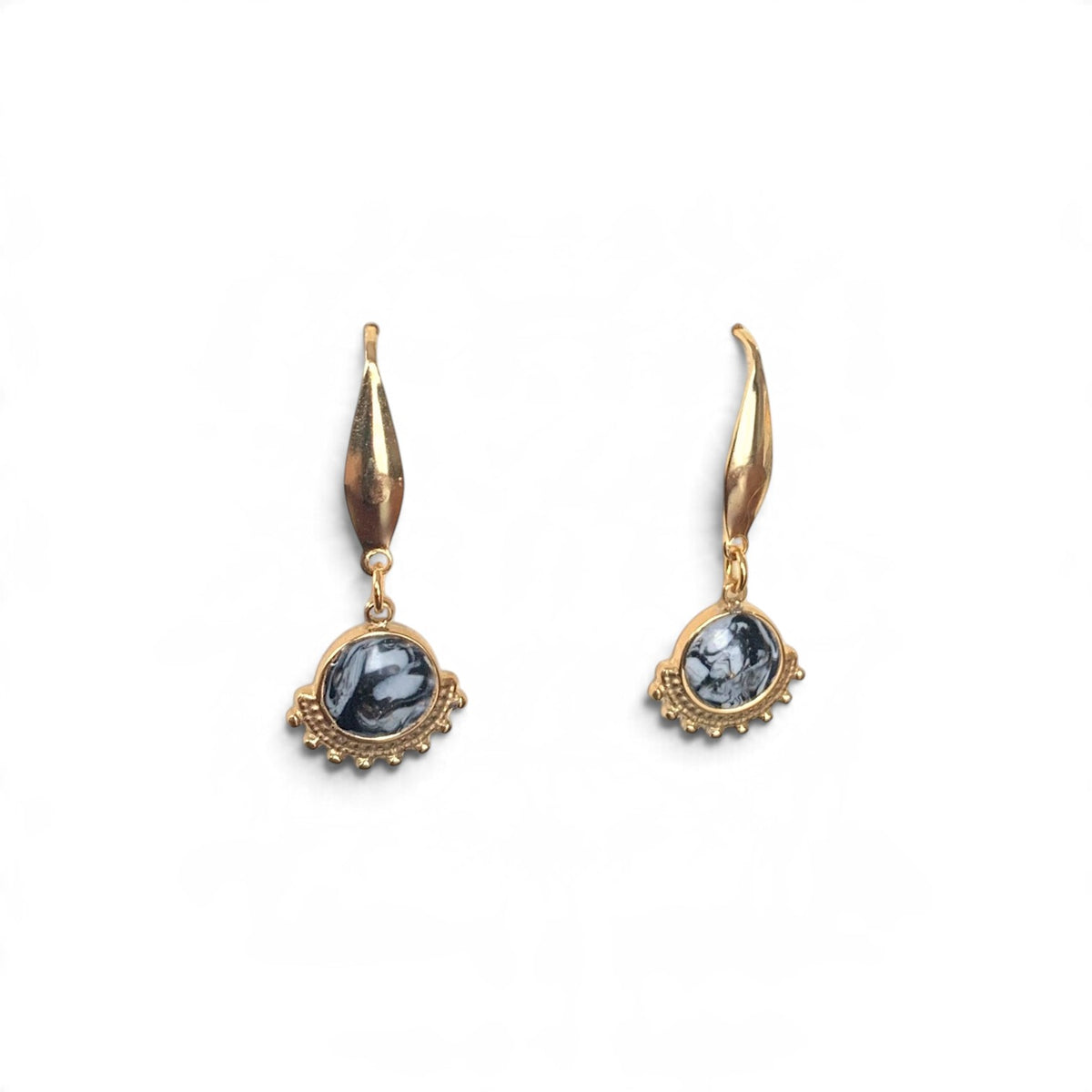 Earrings - Wink (dark)